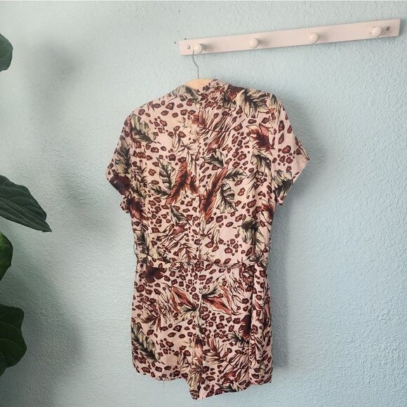 Urban outfitters safari print romper - Picture 7 of 16